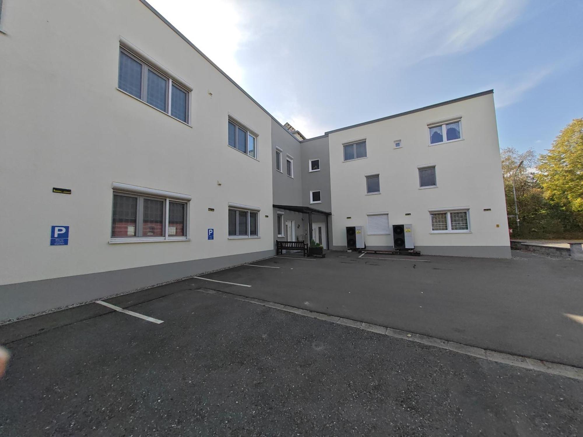 Apartment E1 - Gut Ausgestattete 3-Zimmerwohnung 68 Qm Fuer 1-5 Personen 2Xzz 1Xsc Grafenwohr Luaran gambar