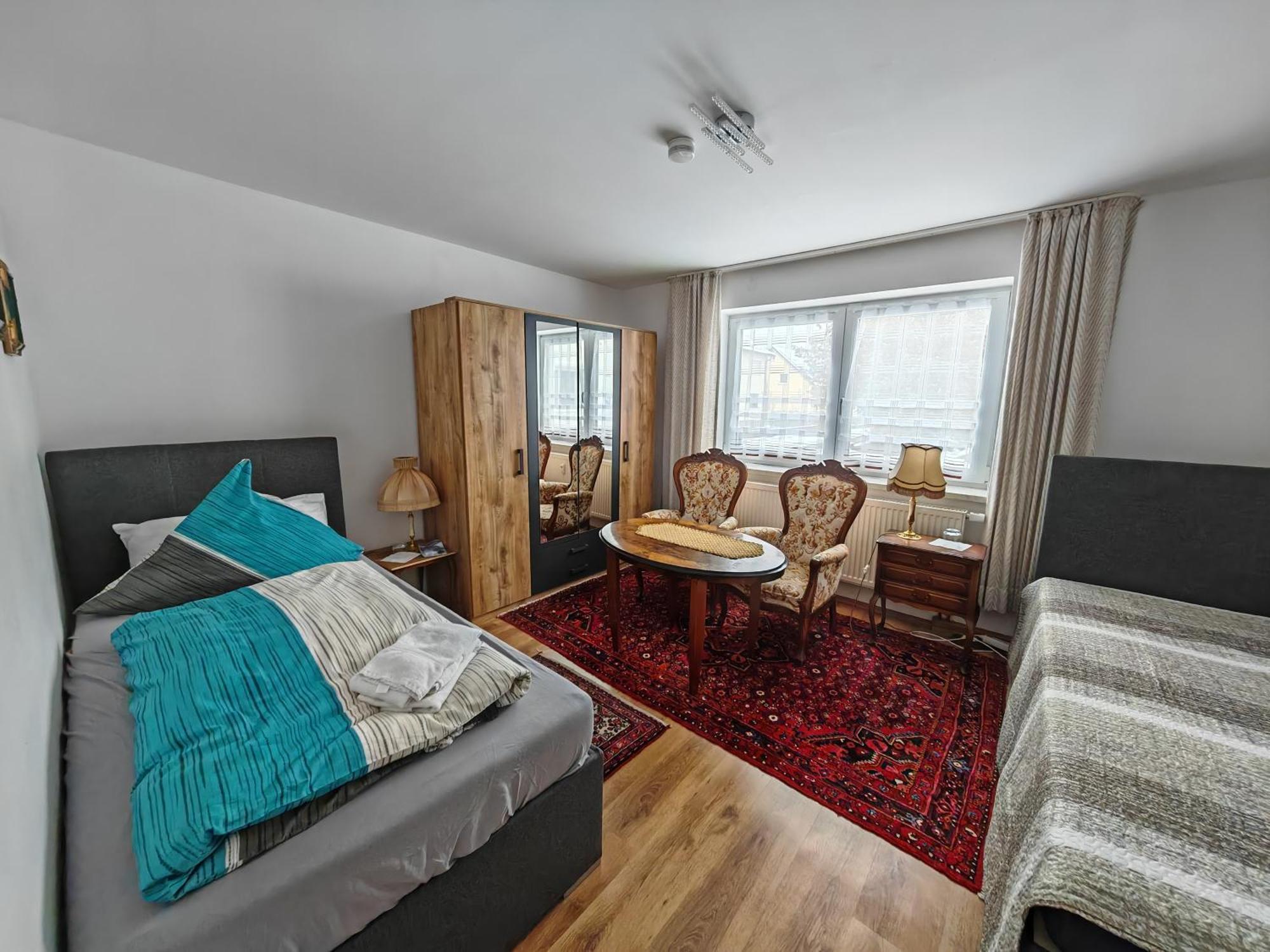 Apartment E1 - Gut Ausgestattete 3-Zimmerwohnung 68 Qm Fuer 1-5 Personen 2Xzz 1Xsc Grafenwohr Luaran gambar