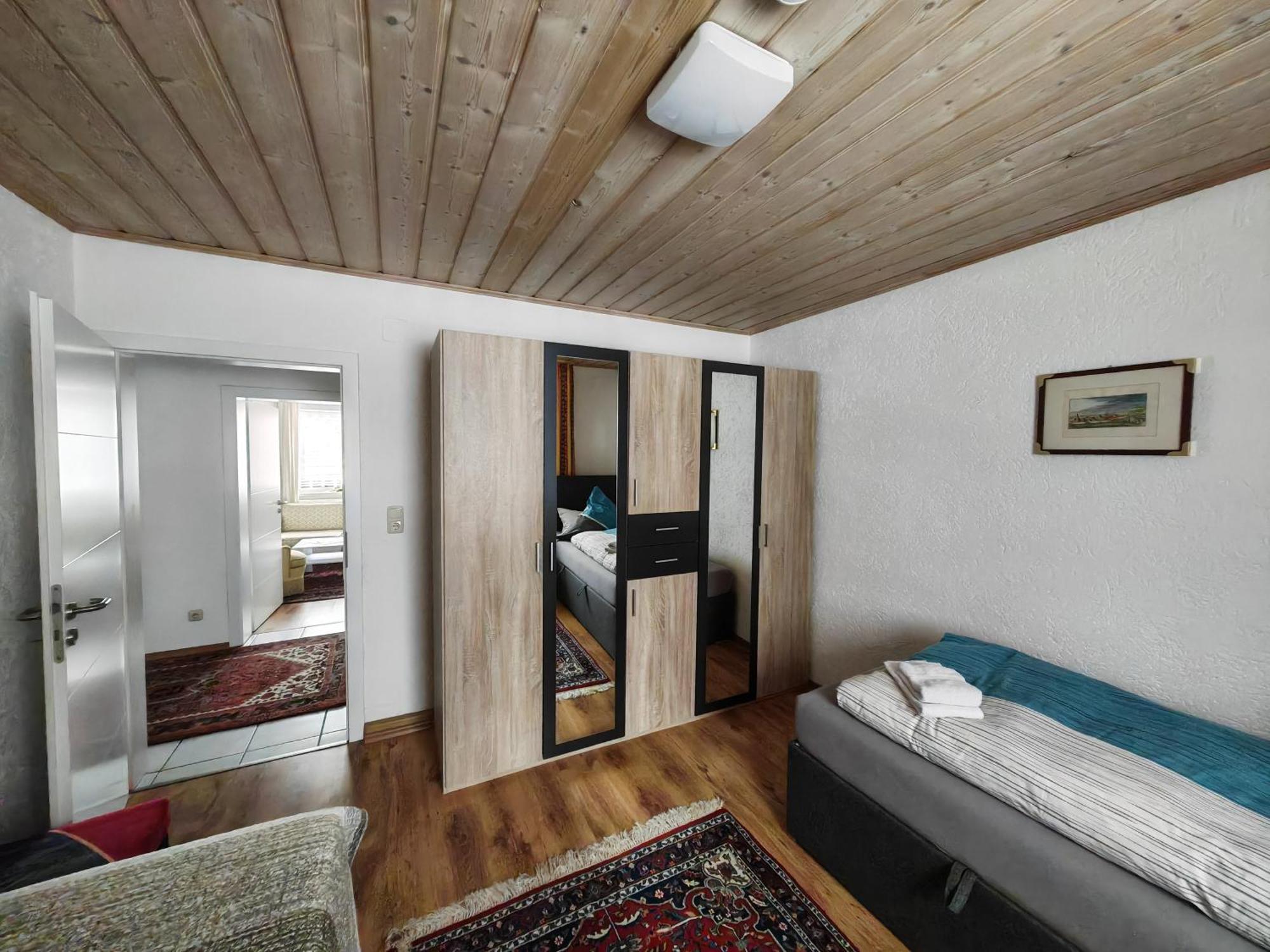 Apartment E1 - Gut Ausgestattete 3-Zimmerwohnung 68 Qm Fuer 1-5 Personen 2Xzz 1Xsc Grafenwohr Luaran gambar